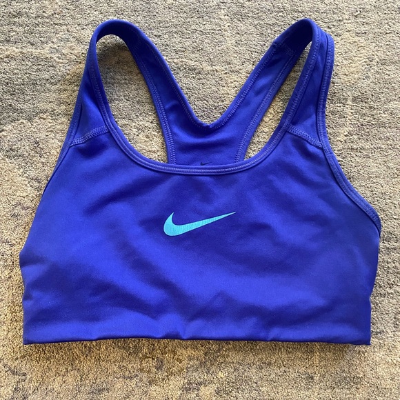 Nike Swoosh Medium Support Bra - Picture 1 of 3